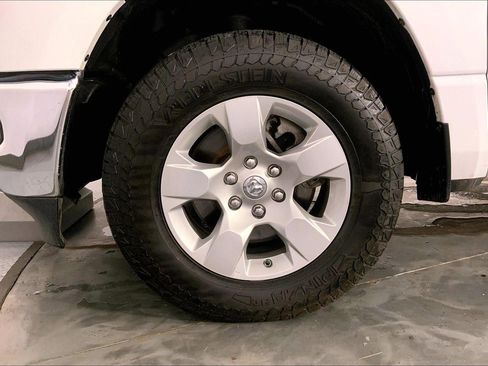 Used 2024 RAM 1500 Lone Star AWD/4WD image 9