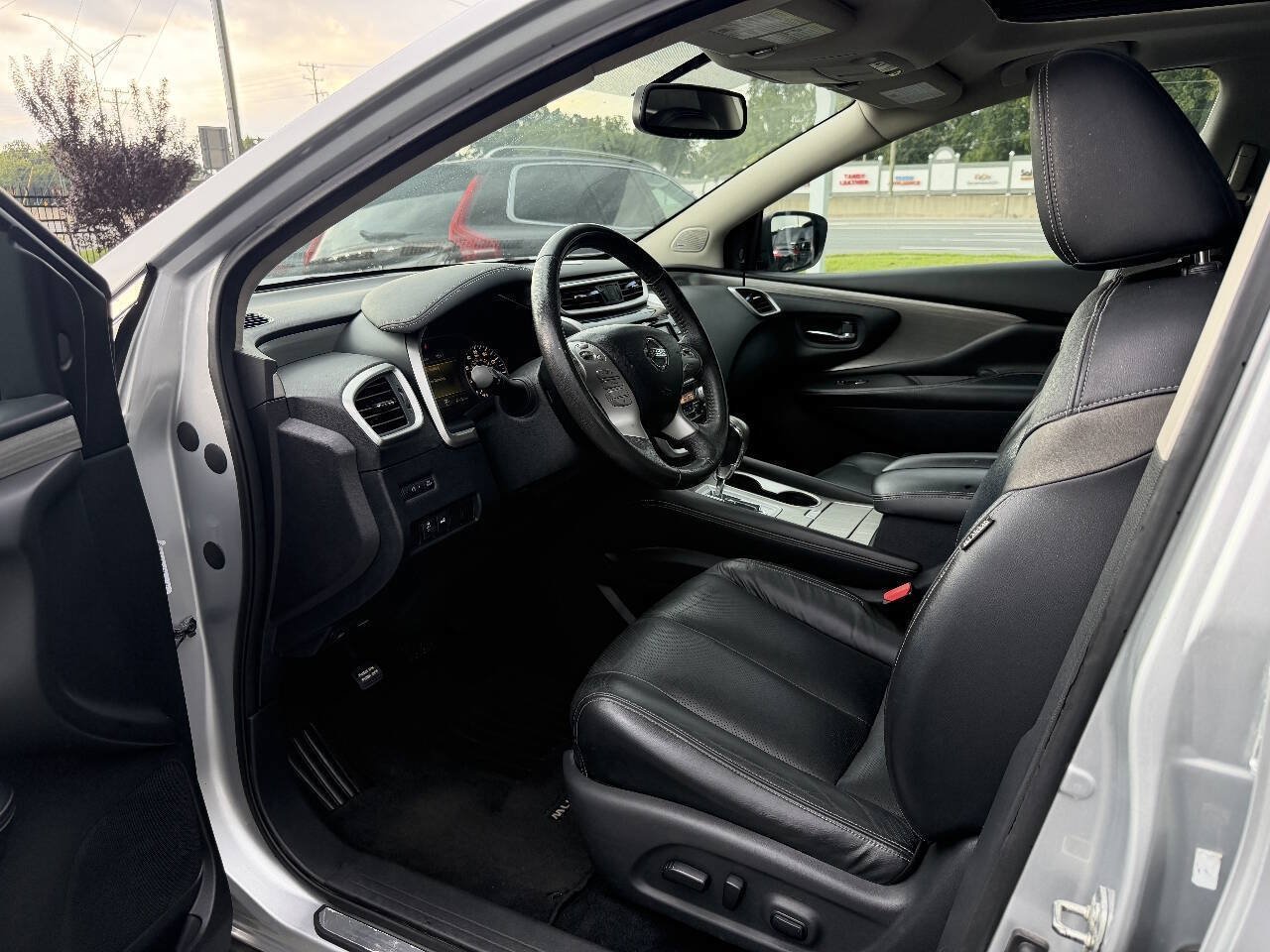 Used 2017 Nissan Murano SL w/ SL Technology Package AWD/4WD image 7
