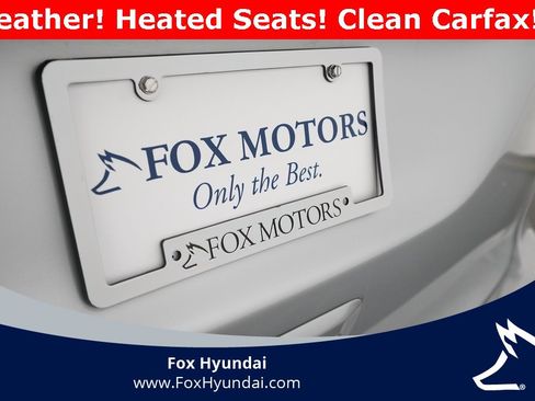 Used 2024 Chrysler Pacifica Touring-L image 37