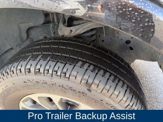 Used 2019 Ford F150 XLT w/ Equipment Group 302A Luxury AWD/4WD image 29