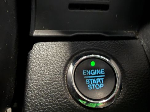 Used 2019 Ford F150 Lariat w/ Equipment Group 502A Luxury AWD/4WD image 60