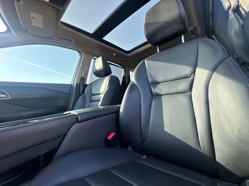 Certified 2021 Nissan Rogue SL FWD image 35
