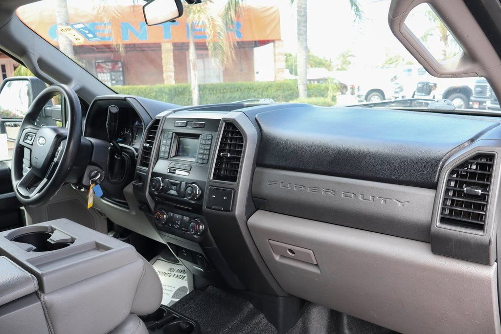 Used 2018 Ford F350 XL w/ Power Equipment Group RWD image 33