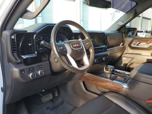 Used 2024 GMC Sierra 1500 SLT w/ SLT Premium Package AWD/4WD image 21