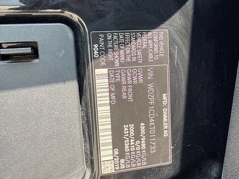 Used 2019 Mercedes-Benz Sprinter 2500 w/ Acoustic Package image 35