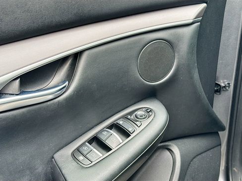 Used 2022 INFINITI QX50 Luxe w/ Appearance Package image 18