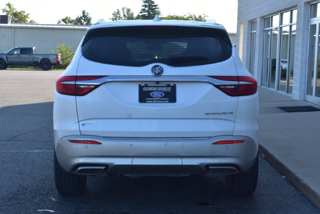 Used 2019 Buick Enclave Essence w/ Trailering Package, 5000 lbs. FWD image 10