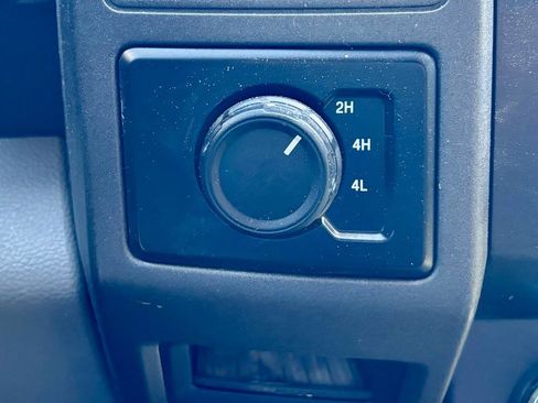 Used 2019 Ford F250 XL w/ Power Equipment Group AWD/4WD image 15