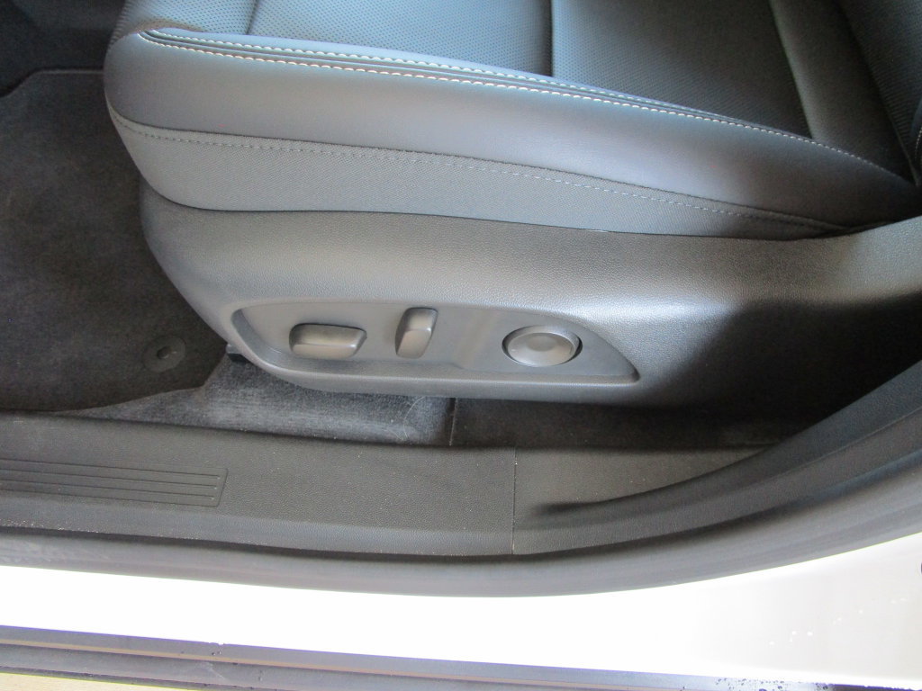 New 2027 GMC Terrain Elevation w/ Elevation Premium Package FWD image 27
