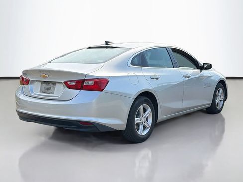 Used 2020 Chevrolet Malibu LS FWD image 5