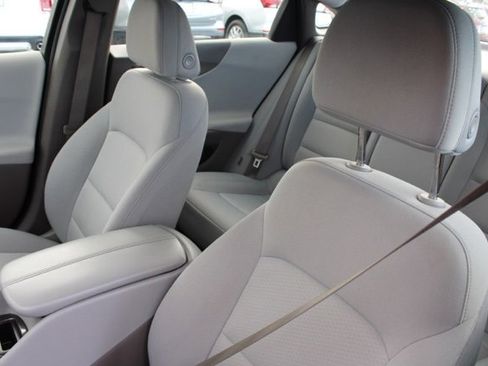 Used 2022 Chevrolet Malibu LT image 13