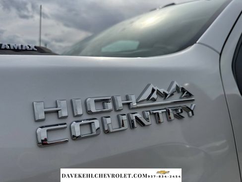 Used 2022 Chevrolet Silverado 3500 High Country w/ Z71 Off-Road Package AWD/4WD image 58