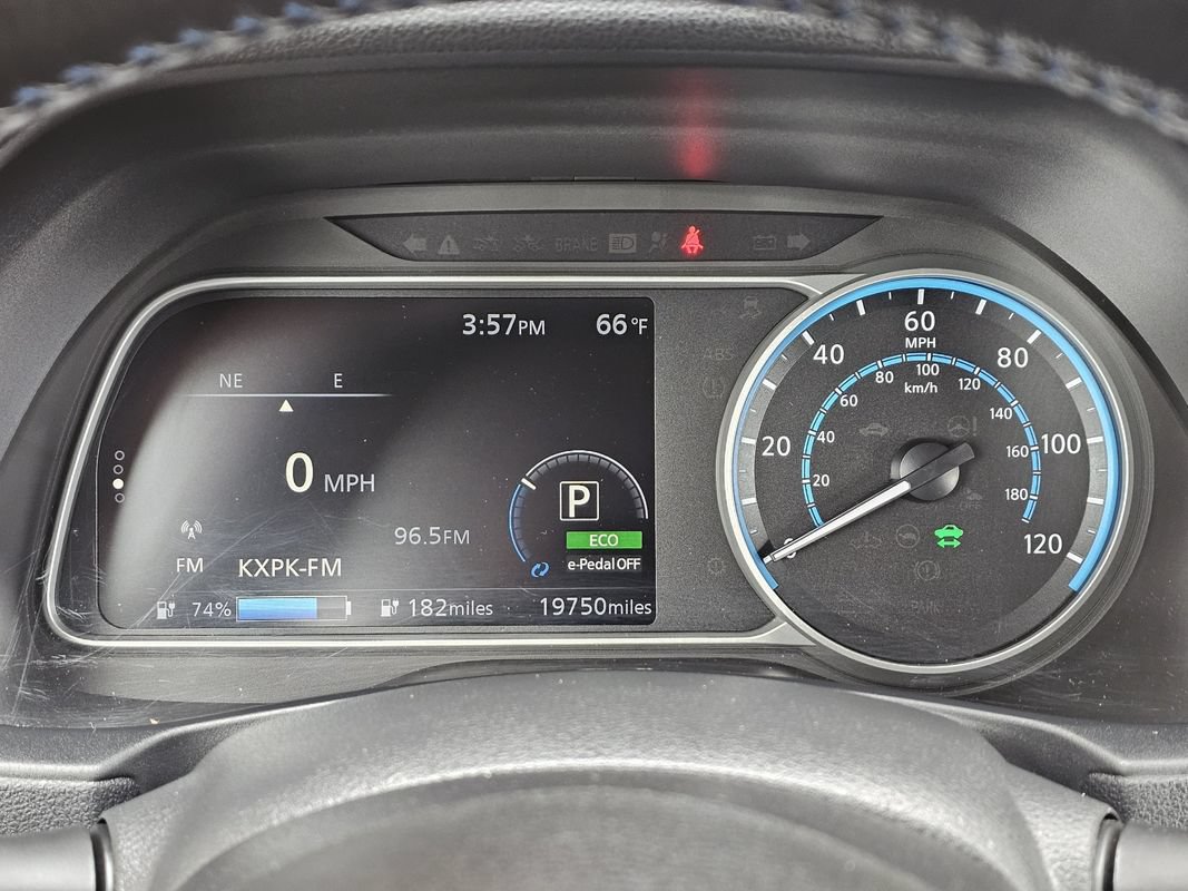 Used 2025 Nissan Leaf SV Plus FWD image 19