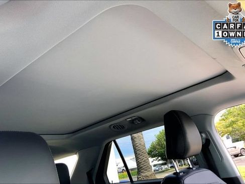 Used 2022 Ford Explorer XLT w/ Equipment Group 202A AWD/4WD image 21