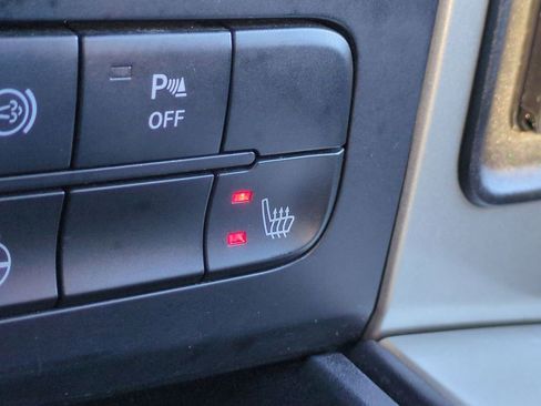 Used 2015 RAM 2500 Big Horn image 40