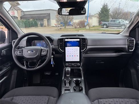 New 2025 Ford Ranger XLT w/ Equipment Group 301A High image 19