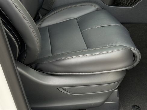 New 2026 Lincoln Aviator Reserve image 9