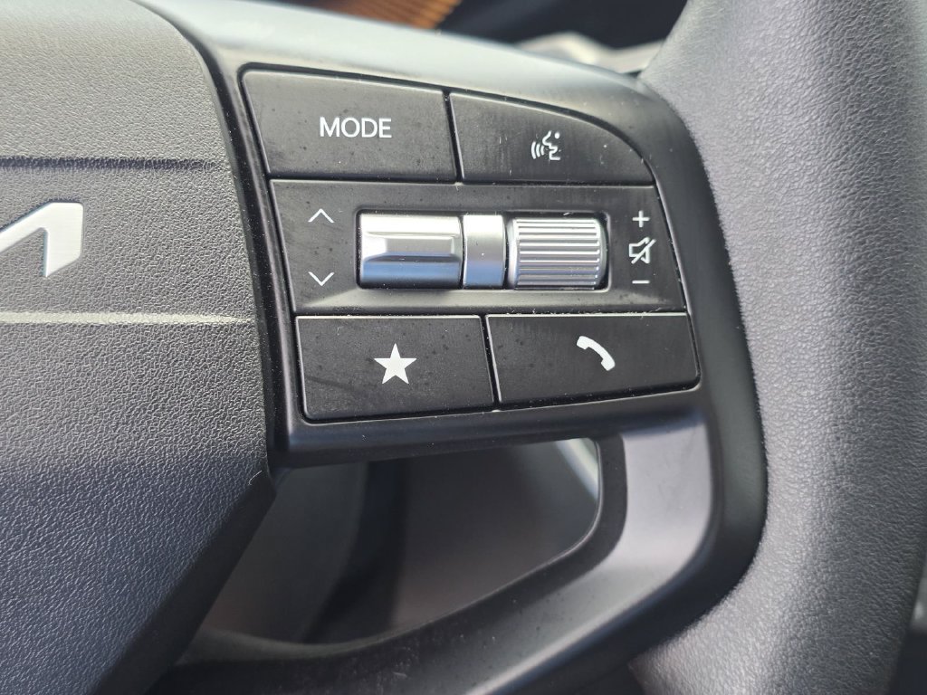 Used 2025 Kia K4 FWD image 22