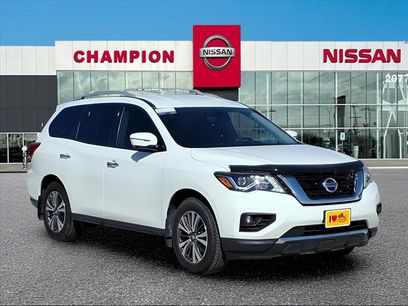 Used 2017 Nissan Pathfinder SL w/ SL Tech Package