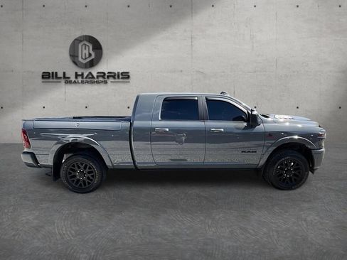 Used 2026 RAM 2500 Limited AWD/4WD image 4