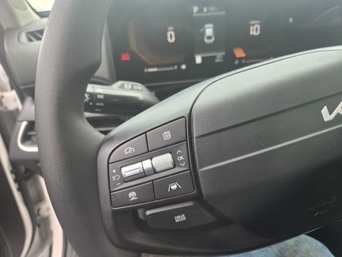 New 2026 Kia K4 FWD image 14