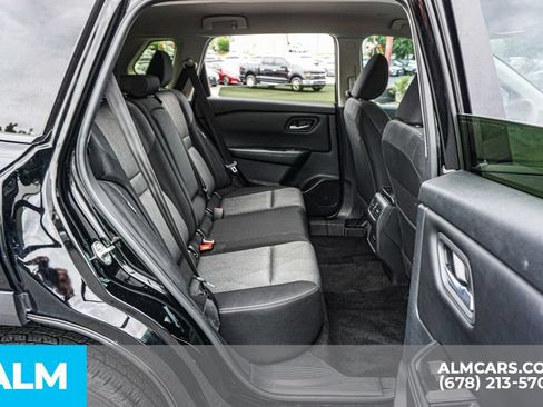 Used 2024 Nissan Rogue SV FWD image 22