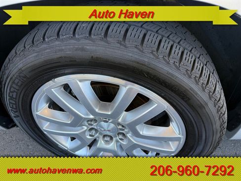 Used 2016 GMC Acadia Denali FWD image 16