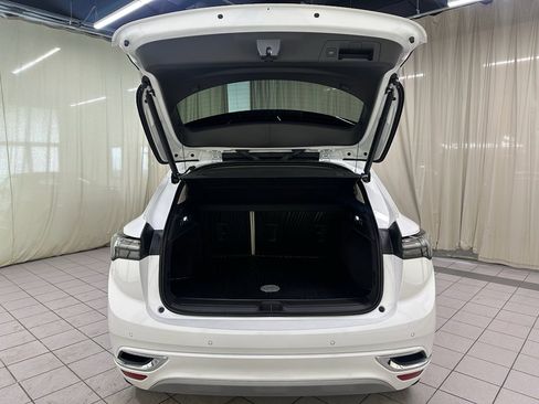 Used 2023 Buick Envision Avenir image 8