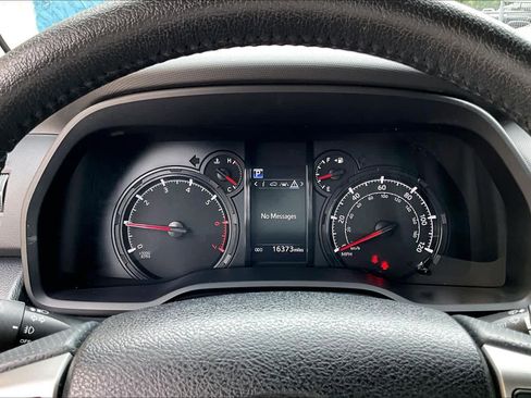 Certified 2024 Toyota 4Runner SR5 RWD image 25