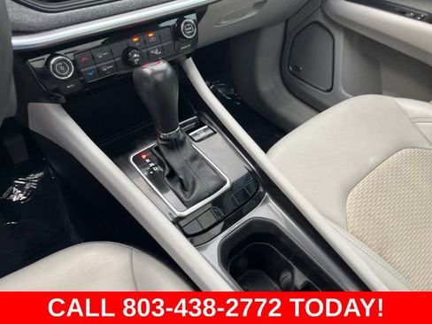 Used 2022 Jeep Compass Latitude w/ Sun and Sound Group FWD image 28