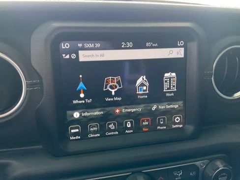 Used 2021 Jeep Gladiator Overland w/ Popular Equipment Package AWD/4WD image 14