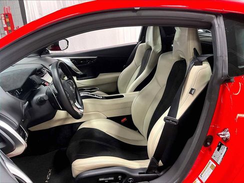 Used 2021 Acura NSX image 8