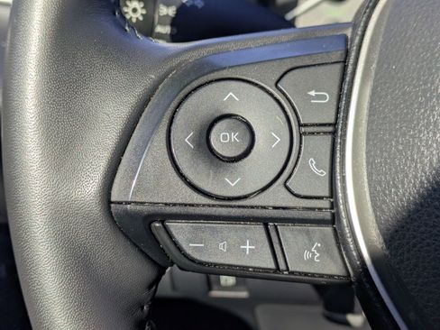 Used 2023 Toyota Corolla SE image 14