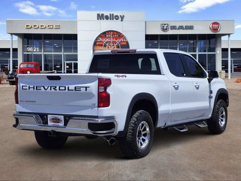 Used 2021 Chevrolet Silverado 1500 LT w/ Bed Protection Package AWD/4WD image 4