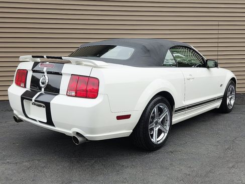 Used 2006 Ford Mustang GT image 6