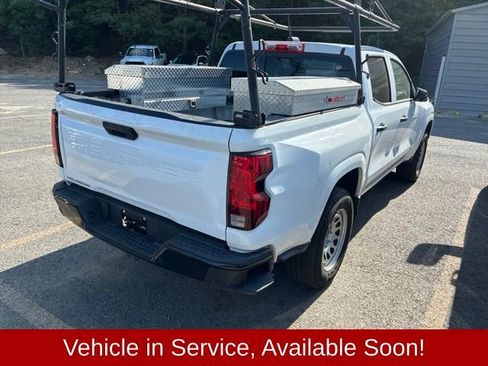 Used 2024 Chevrolet Colorado W/T w/ Safety Package RWD image 2