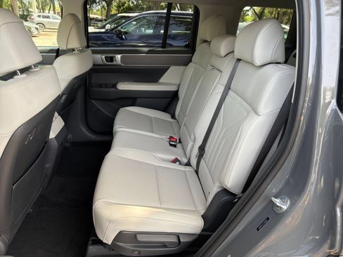 Used 2026 Hyundai Santa Fe SEL FWD image 40