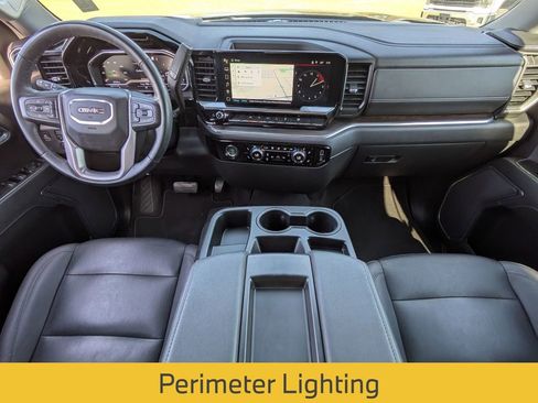Used 2024 GMC Sierra 1500 SLT image 29