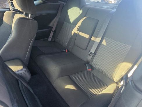 Used 2022 Dodge Challenger GT image 6