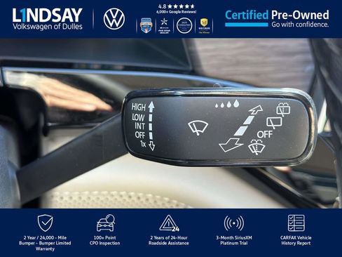 Certified 2025 Volkswagen Atlas SEL Premium R-Line image 25