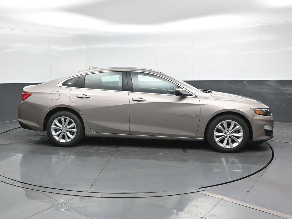 Used 2024 Chevrolet Malibu LT FWD image 4