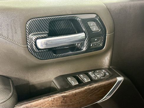 Used 2022 GMC Sierra 2500 Denali w/ Denali Black Diamond Edition image 25