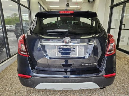Used 2021 Buick Encore Preferred w/ Safety Package AWD/4WD image 3