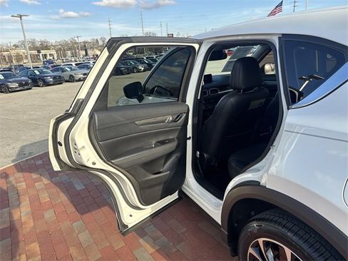Used 2022 MAZDA CX-5 AWD 2.5 S w/ Premium Package image 27