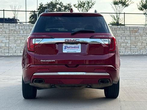Used 2023 GMC Acadia Denali w/ Denali Ultimate Package FWD image 7