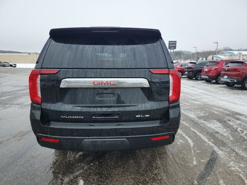 Used 2023 GMC Yukon SLE image 4