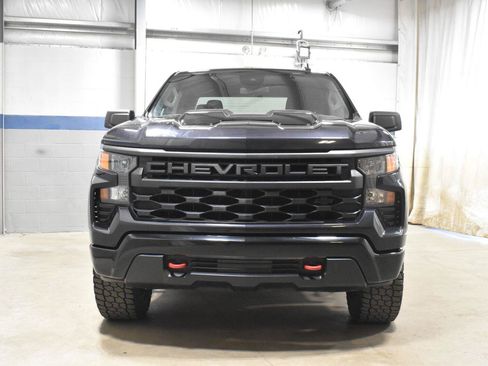 Used 2023 Chevrolet Silverado 1500 Custom Trail Boss w/ LPO, Dark Essentials Package AWD/4WD image 26