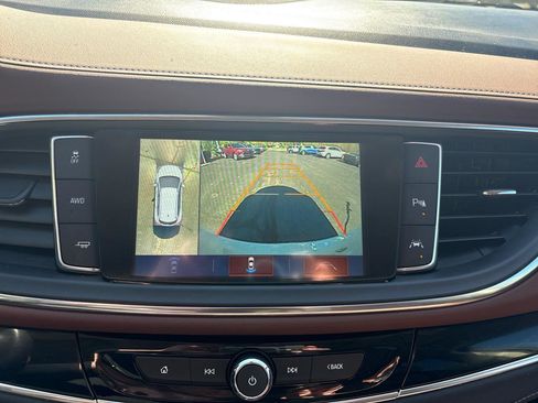 Used 2018 Buick Enclave Avenir w/ Trailering Package AWD/4WD image 18