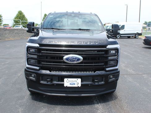 New 2025 Ford F250 Platinum image 9