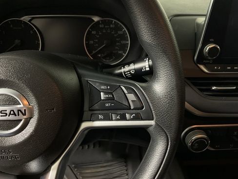 Used 2020 Nissan Altima 2.5 S FWD image 26
